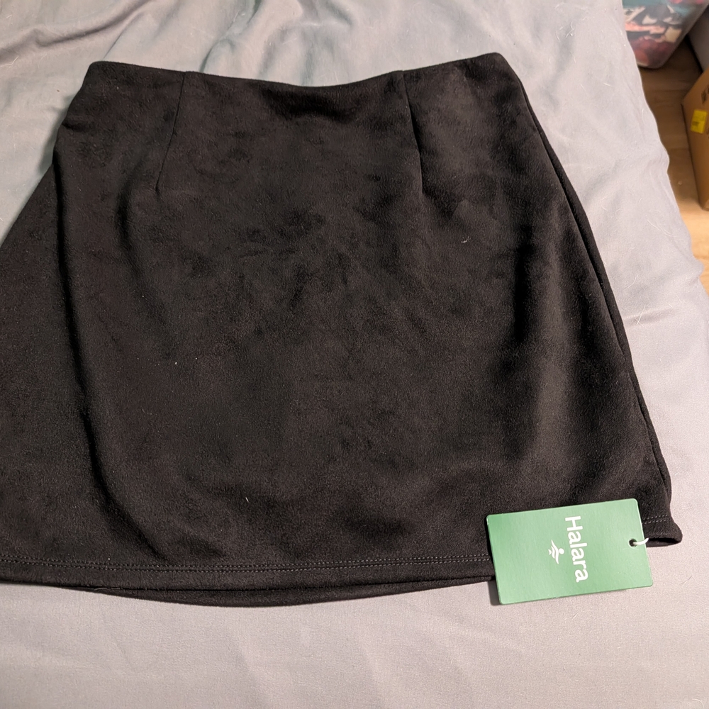 Halara Women's Black Skirt